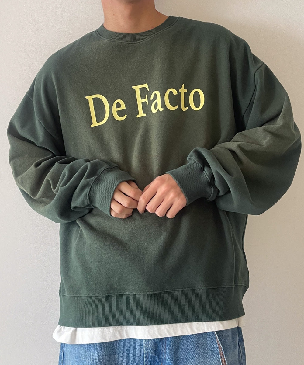 カーキ モデル：175cm L着用