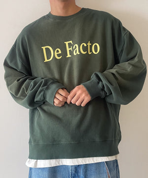 カーキ モデル：175cm L着用