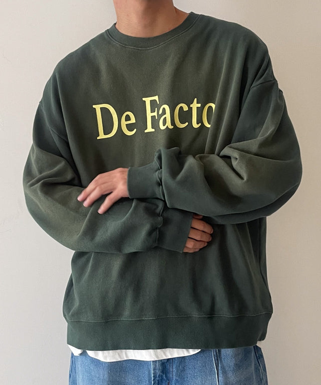 カーキ モデル：175cm L着用