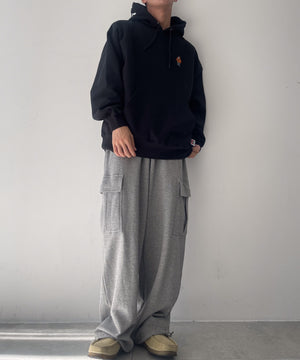 ブラック モデル：175cm L着用