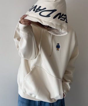 ホワイトアイボリー モデル：175cm L着用