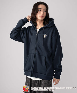 ネイビー モデル：175cm L着用