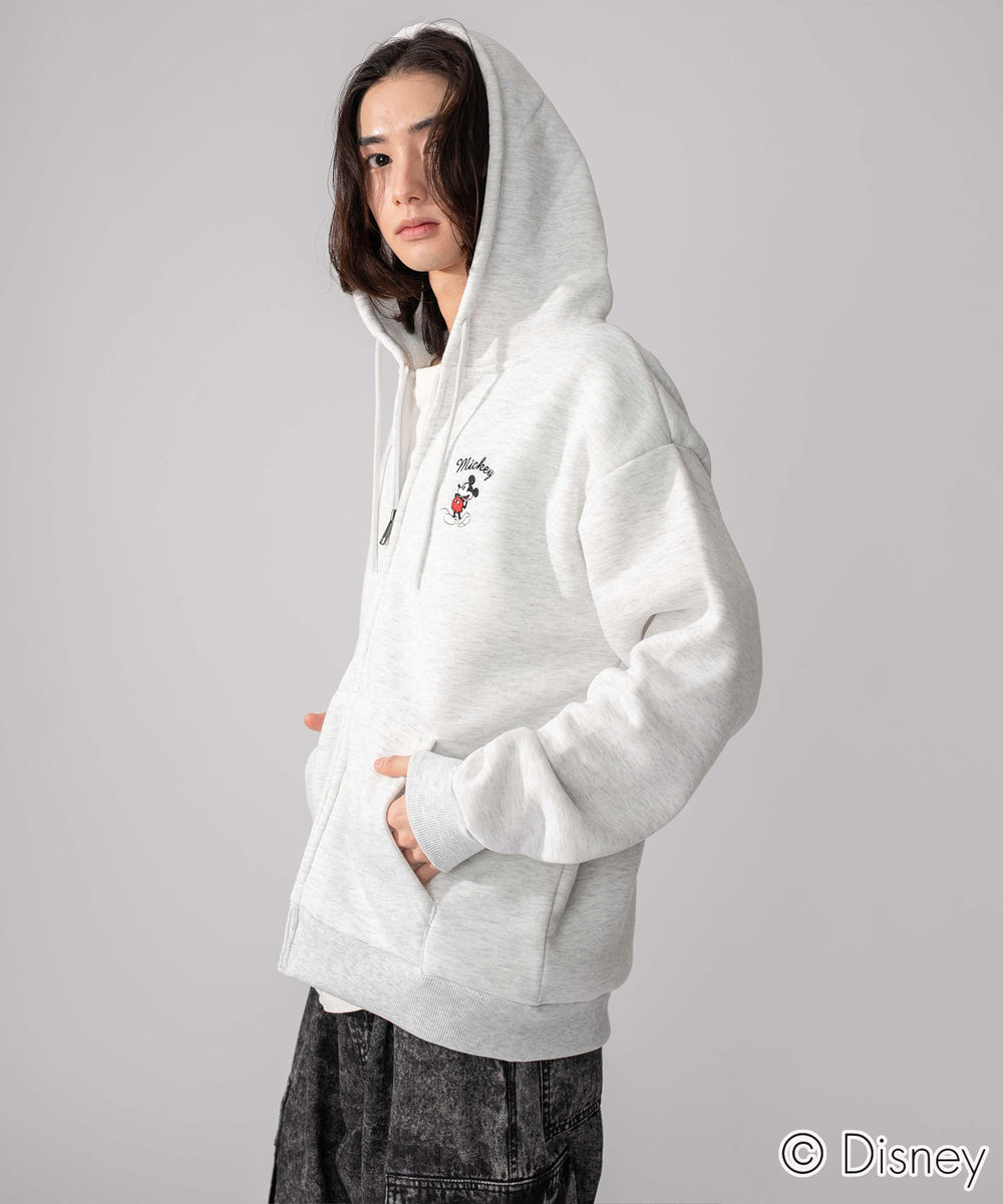 アッシュグレー モデル：175cm L着用