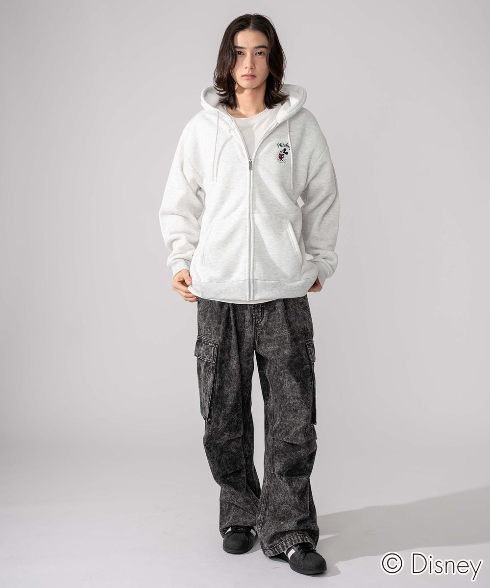 アッシュグレー モデル：175cm L着用