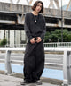 ブラック モデル：182cm L着用
