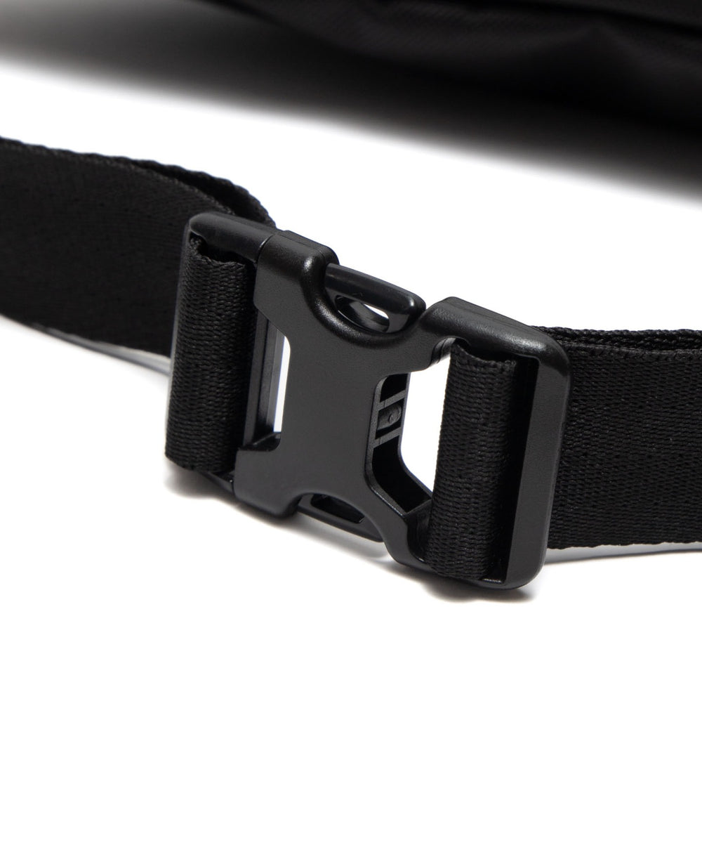 NEWERA WAIST BAG 1680D 3 BLK 251