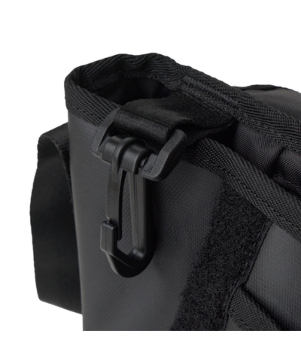 NEWERA SHOULDER BAG M TPU BLK REF