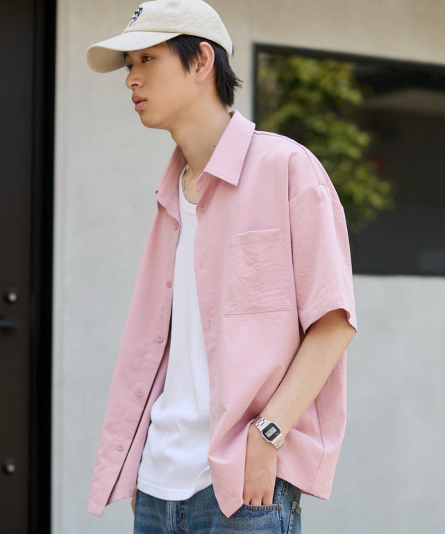 ピンク モデル：181cm L着用