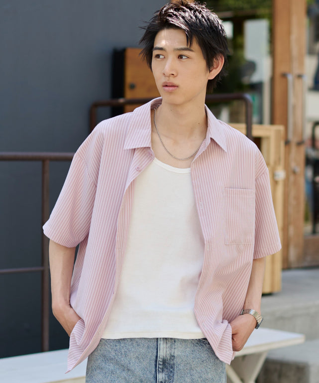ピンク モデル：181cm L着用