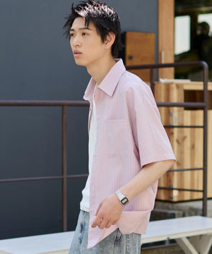 ピンク モデル：181cm L着用