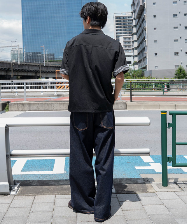 ブラック モデル：180cm L着用