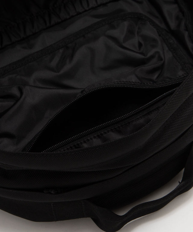 NEWERA　CARRIER　PACK　251