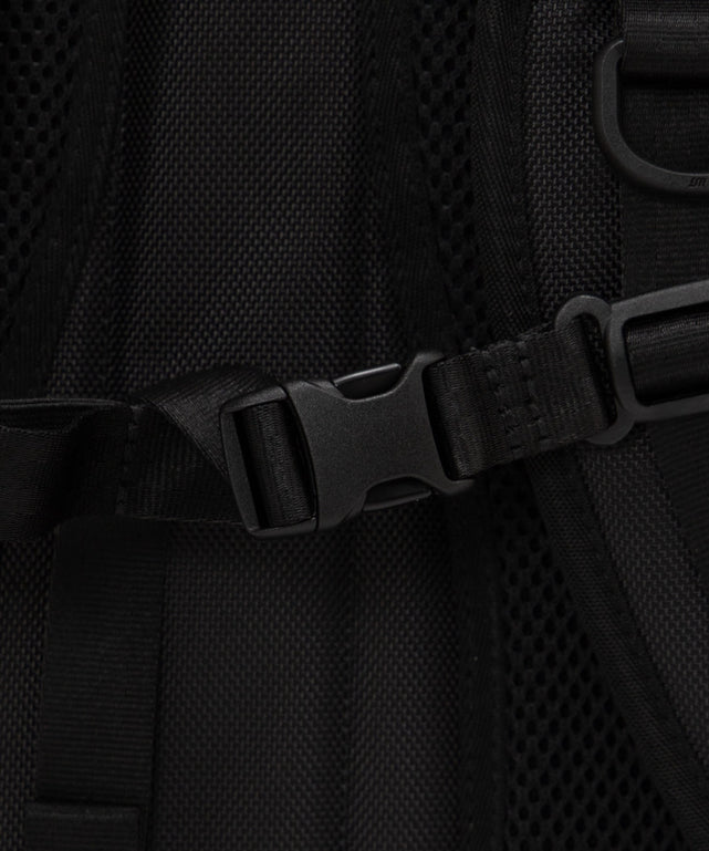 NEWERA　RUCKSACK　1680D