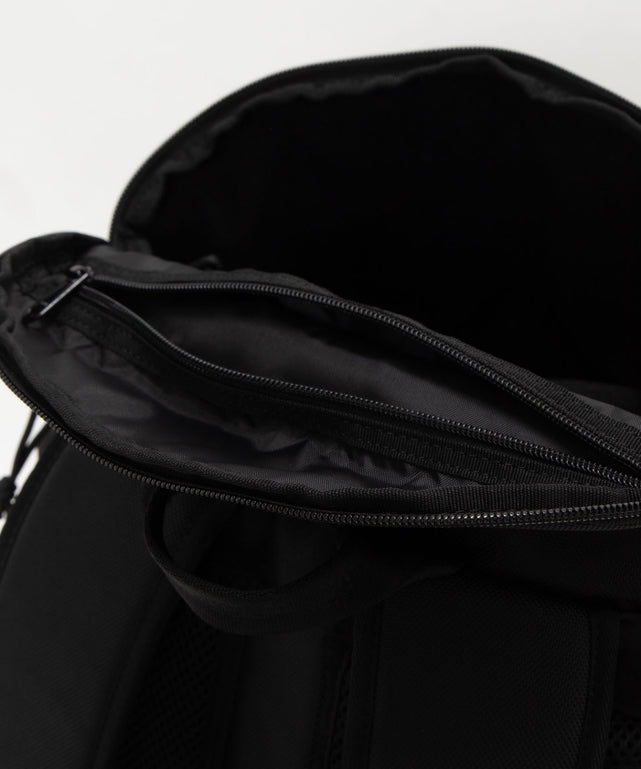 NEWERA　RUCKSACK　1680D