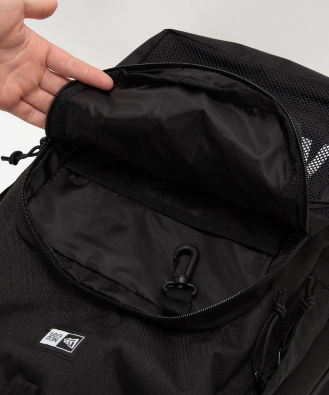 NEWERA　CAMPUS　PACK　600D