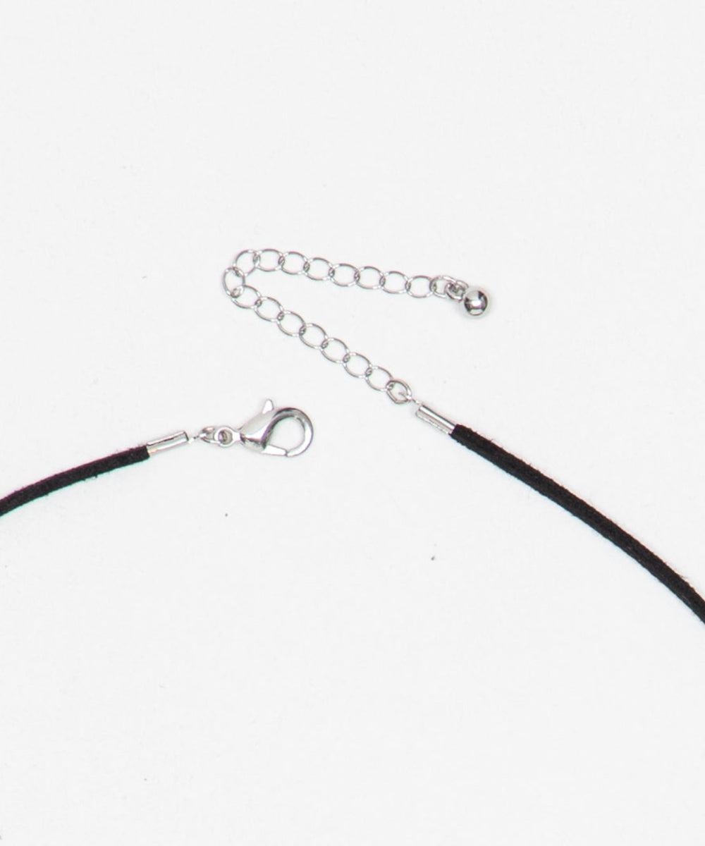 Lモチーフパーツコードネックレス