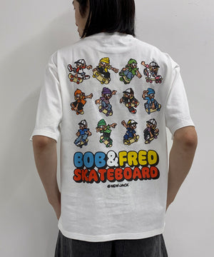 ホワイト　モデル:175cm L着用