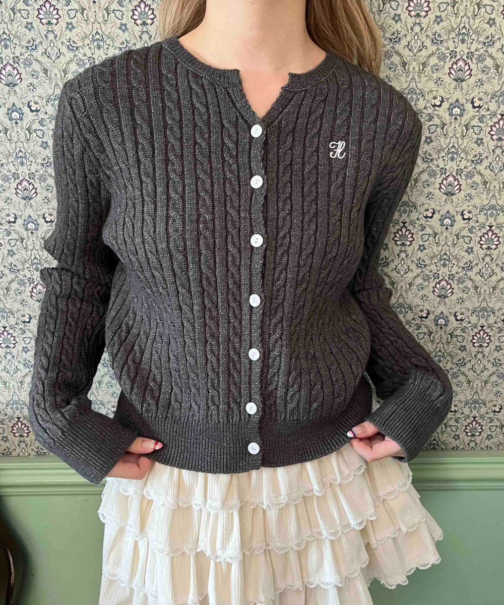 グレー モデル：160㎝ F着用