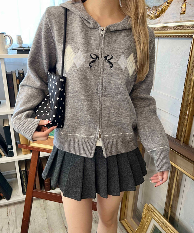 グレー モデル：160㎝ F着用