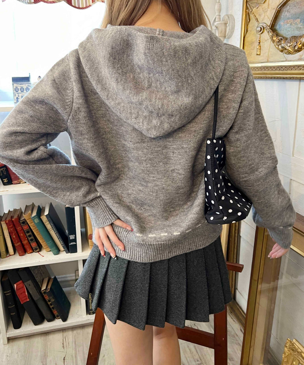 グレー モデル：160㎝ F着用