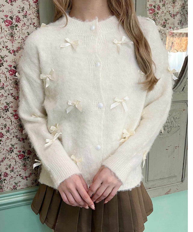 ホワイトアイボリー モデル：160㎝ F着用