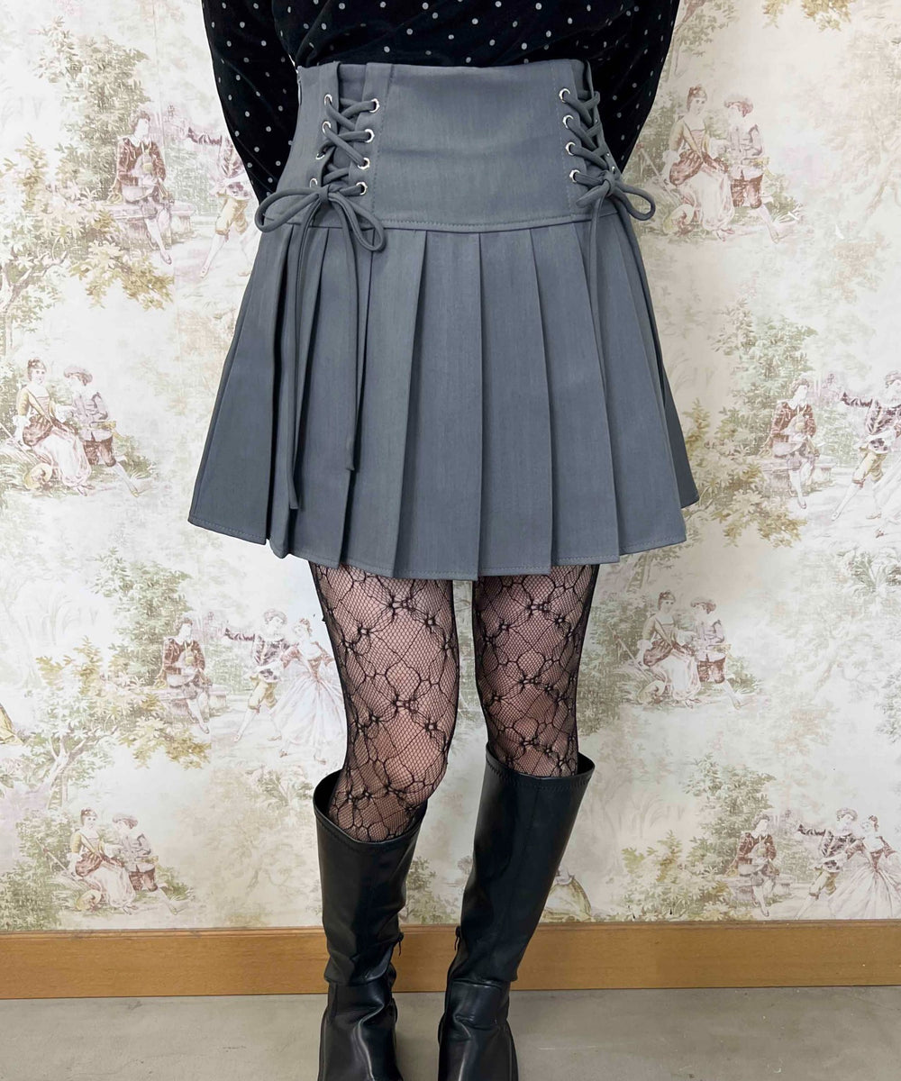 グレー モデル：160㎝ F着用