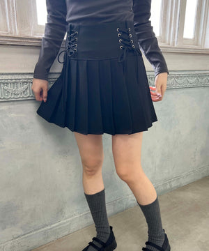 ダブルレースアッププリーツスカート