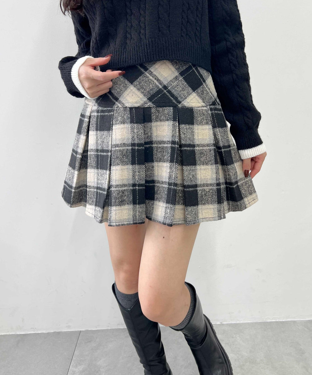 ブラック モデル：160㎝ F着用