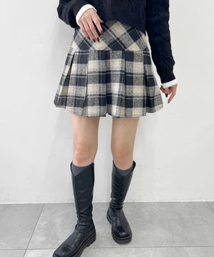 ブラック モデル：160㎝ F着用