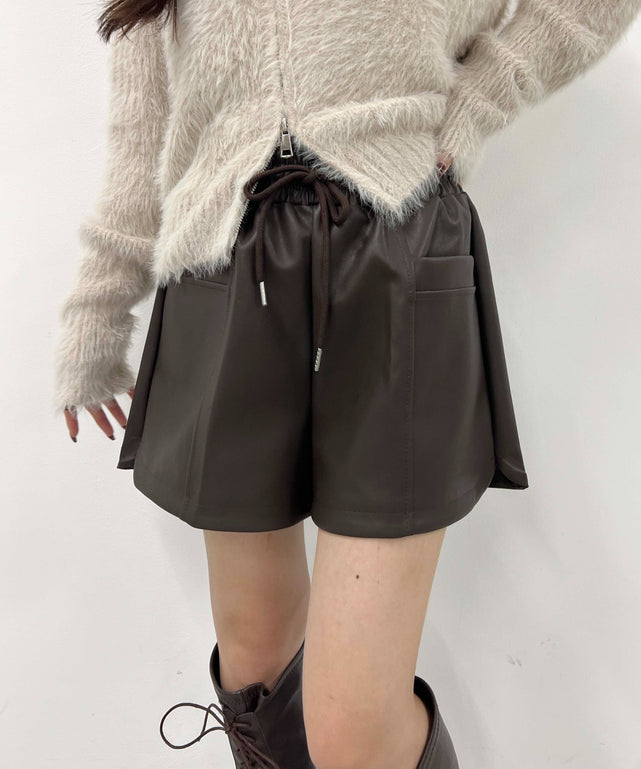 PUポケットショートパンツ/ブラウン モデル：157㎝ F着用