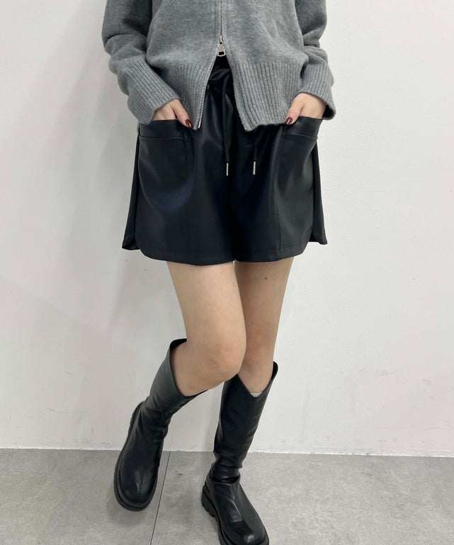 ブラック モデル：157㎝ F着用