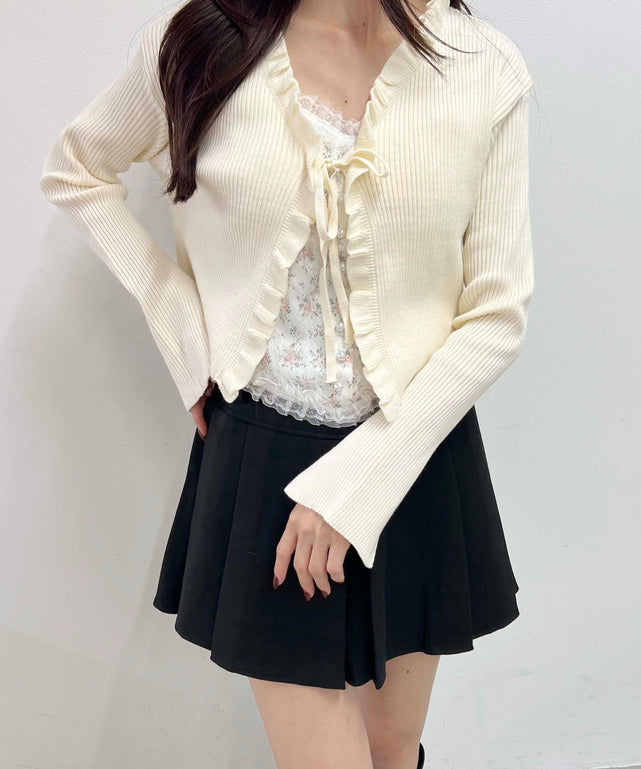 ホワイトアイボリー モデル：157㎝ F着用