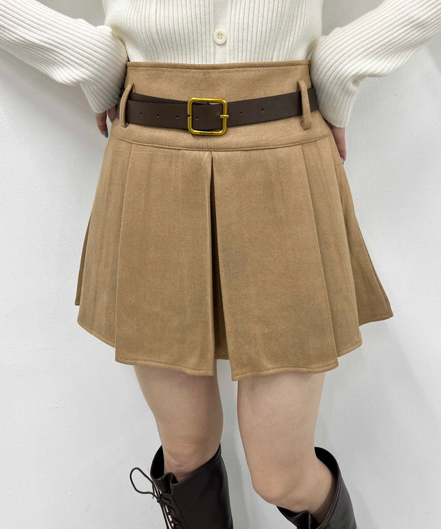 ベージュ モデル160㎝ F着用