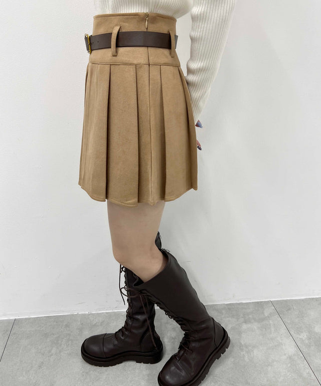 ベージュ モデル160㎝ F着用