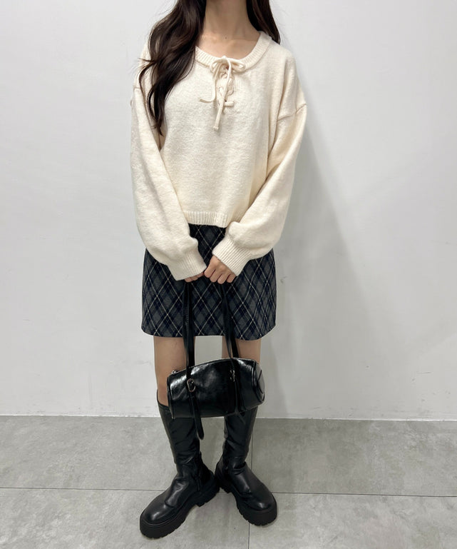 ホワイトアイボリー モデル：157㎝ F着用