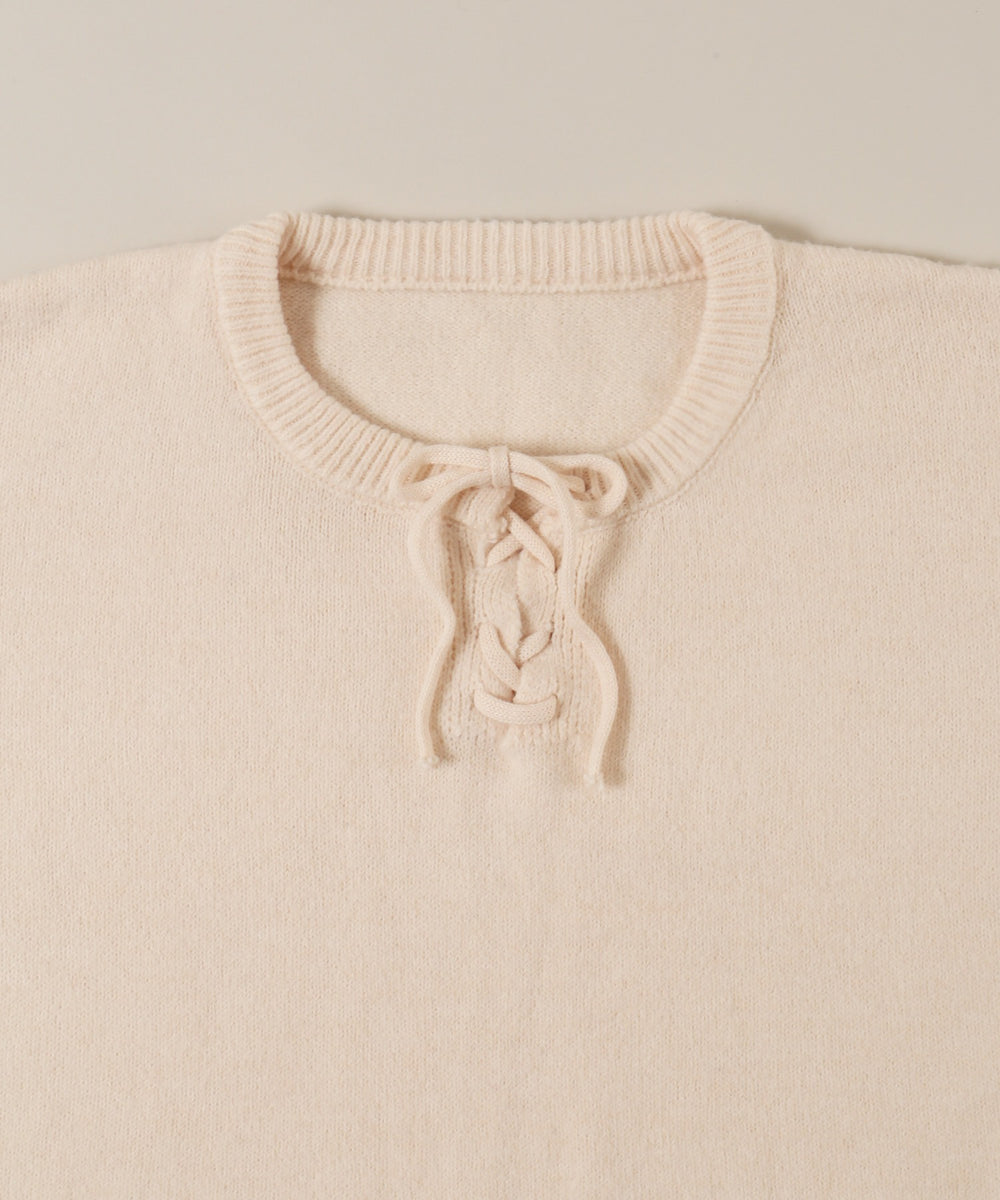 レースアップルーズニット