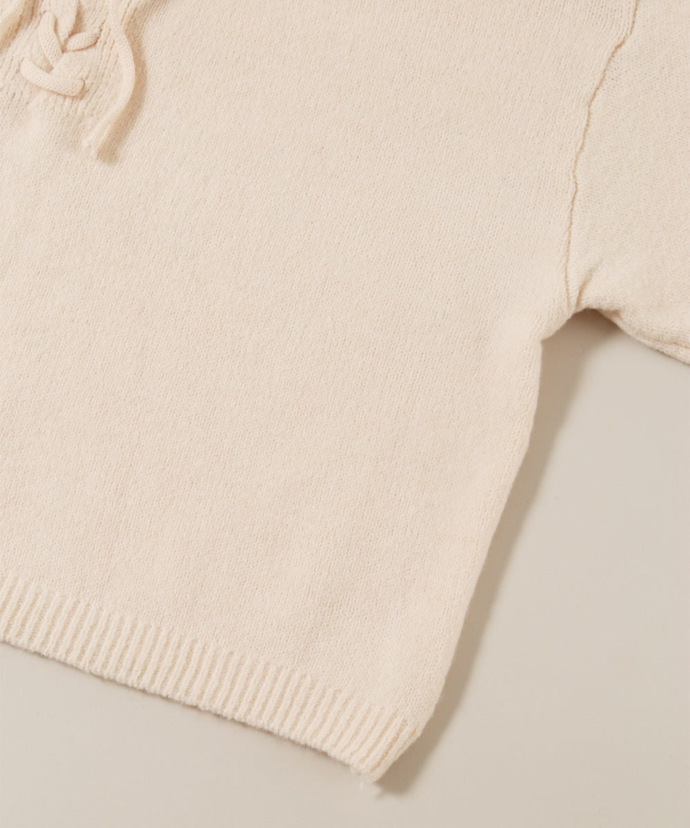 レースアップルーズニット