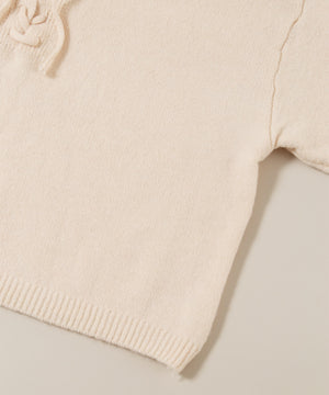 レースアップルーズニット