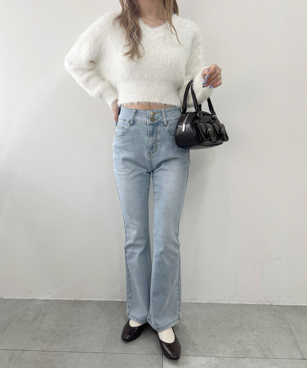 ホワイト モデル：160㎝ F着用