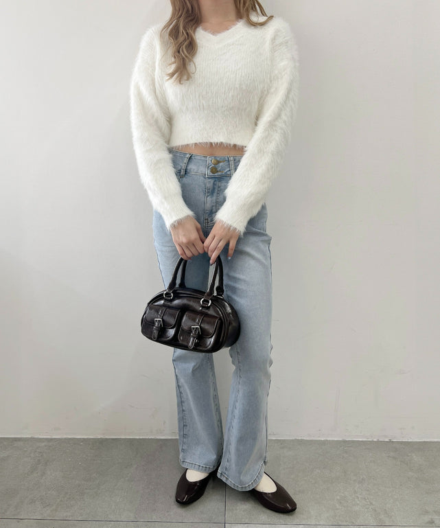 ホワイト モデル：160㎝ F着用