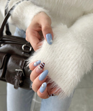 ホワイト モデル：160㎝ F着用