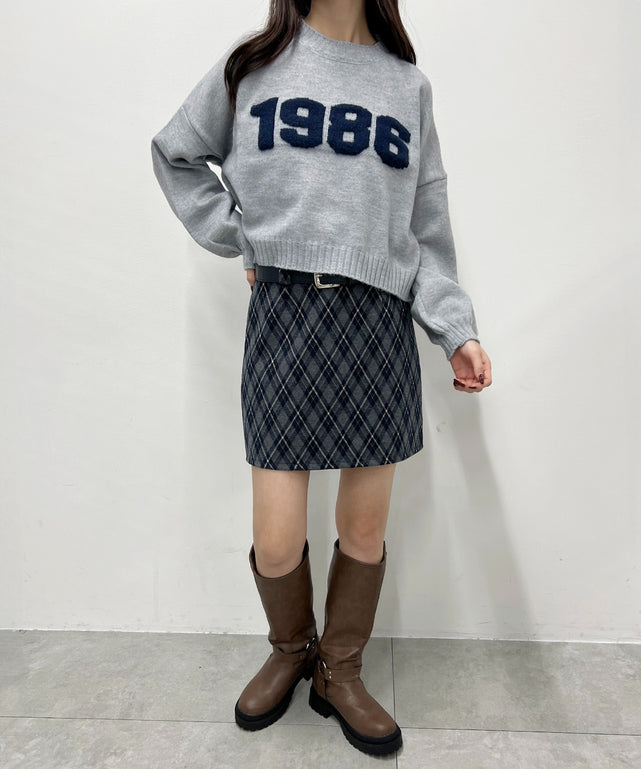 グレー モデル：157㎝ F着用