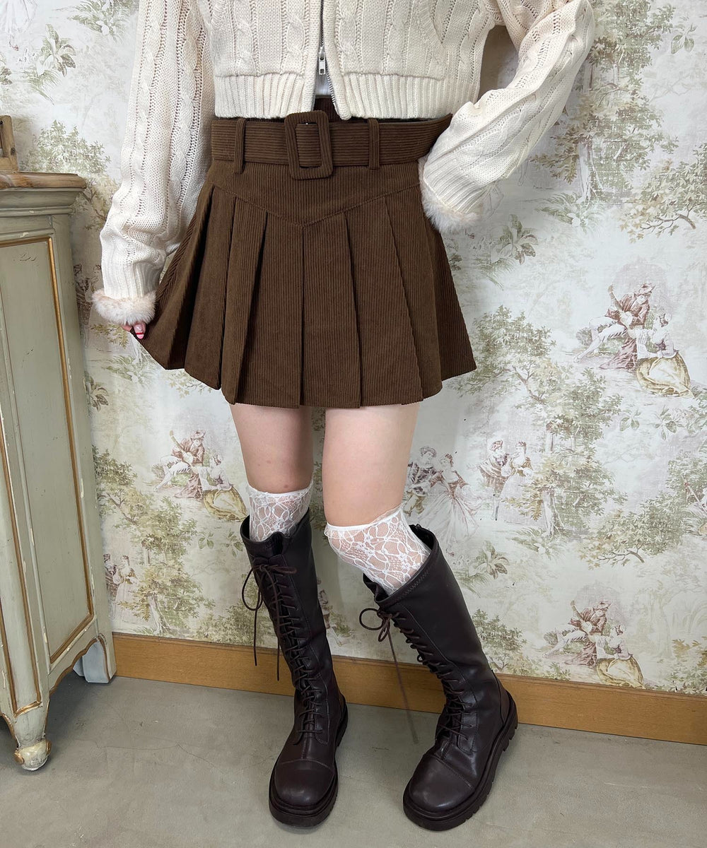ブラウン モデル：160㎝ F着用