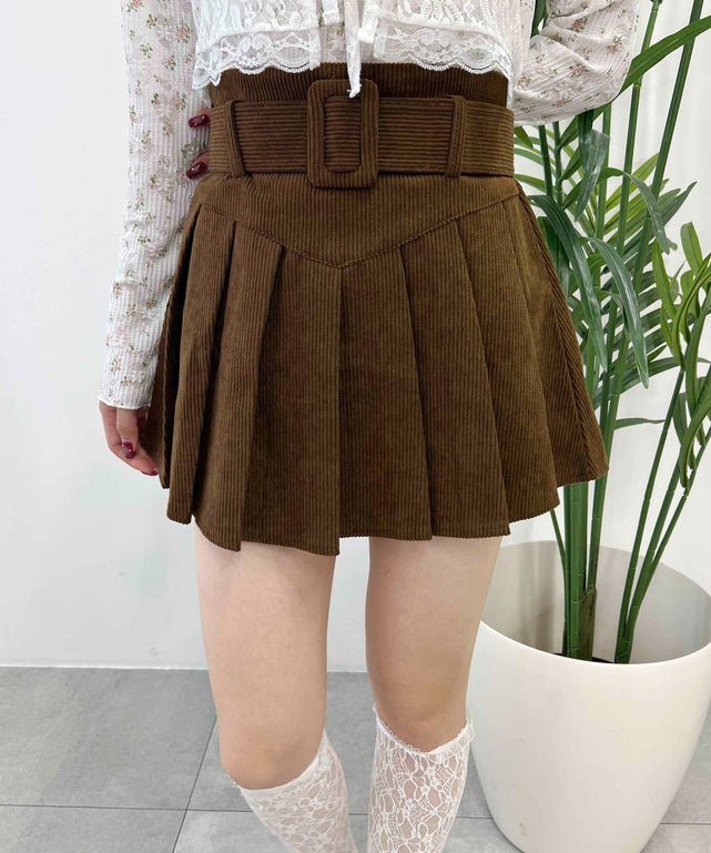 ブラウン モデル：160㎝ F着用