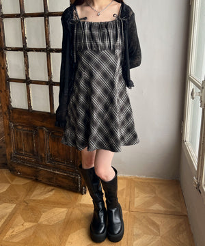 ブラック モデル：160㎝ F着用