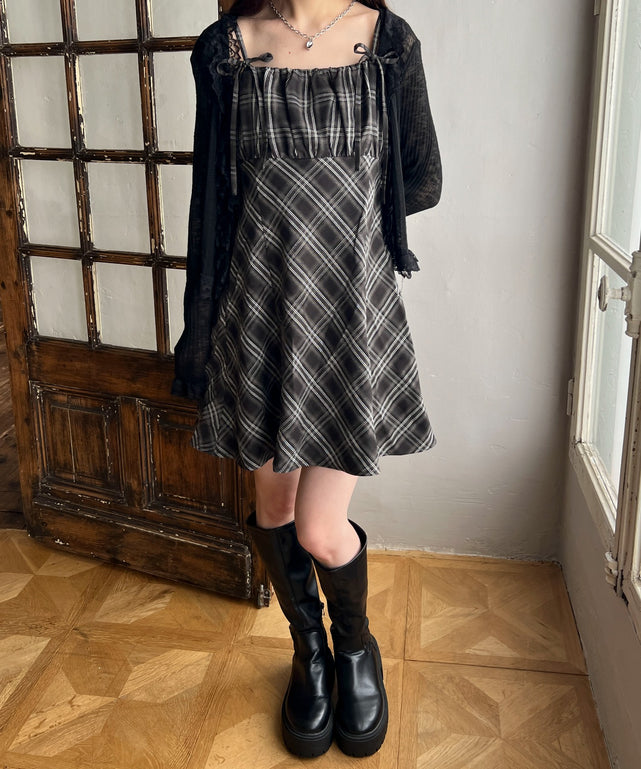 ブラック モデル：160㎝ F着用