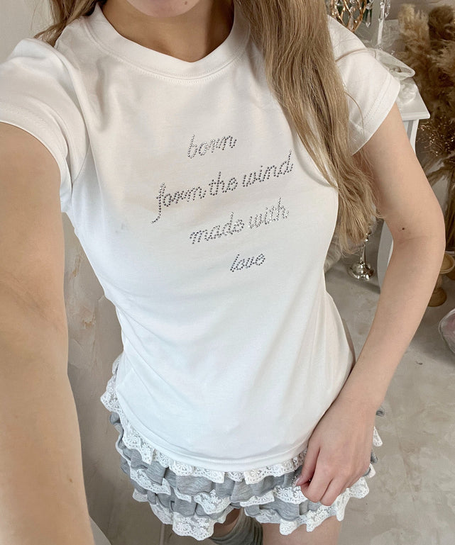 ホワイト モデル：160㎝ F着用