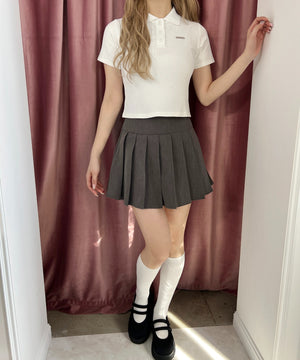 ホワイト モデル：160㎝ F着用