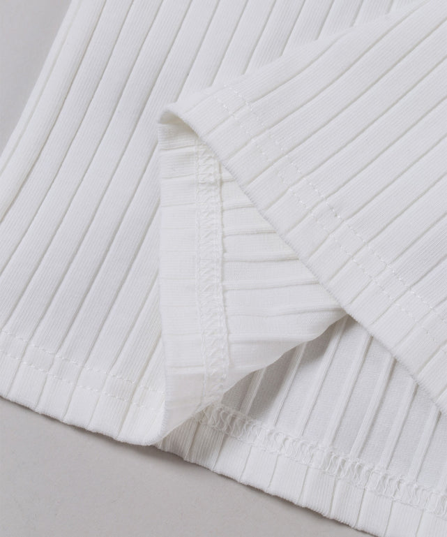 襟付きコンパクトTシャツ