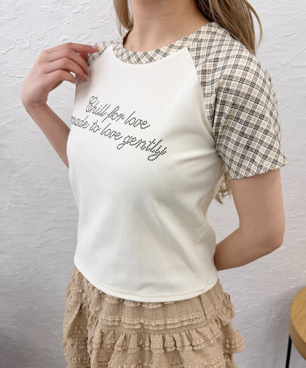 ベージュ モデル：160㎝ F着用